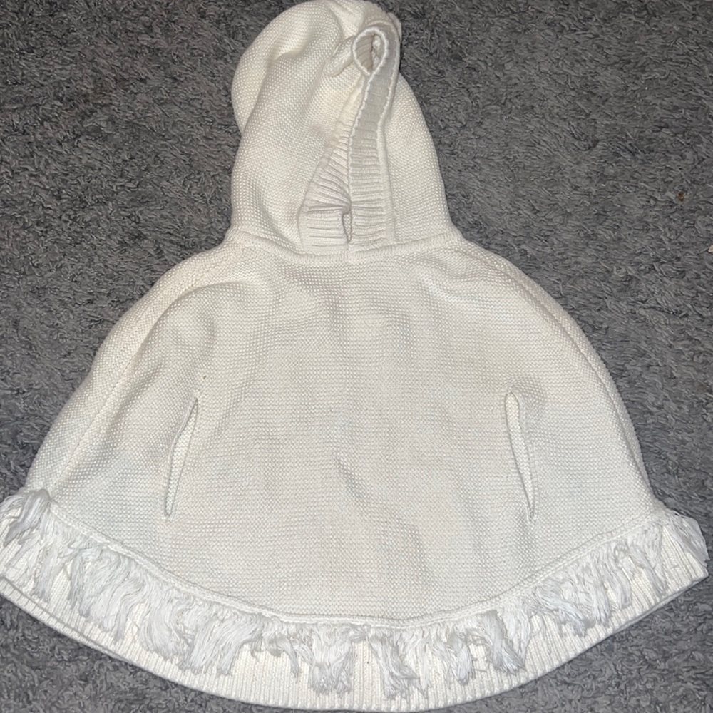 Kids pancho with a hood